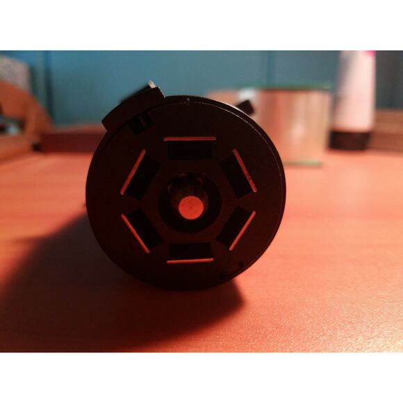 Curt 58140 7-Way RV Blade Connector Plug - Picture 2 of 3